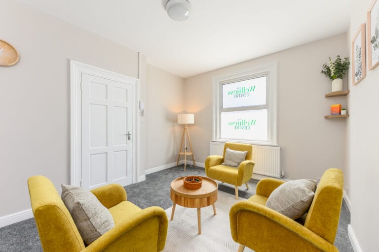 Room with 3 comfy chairs for counselling and assessments private therapy clinic